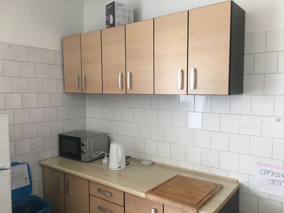 Noclegi pracownicze w centrum Radomska.