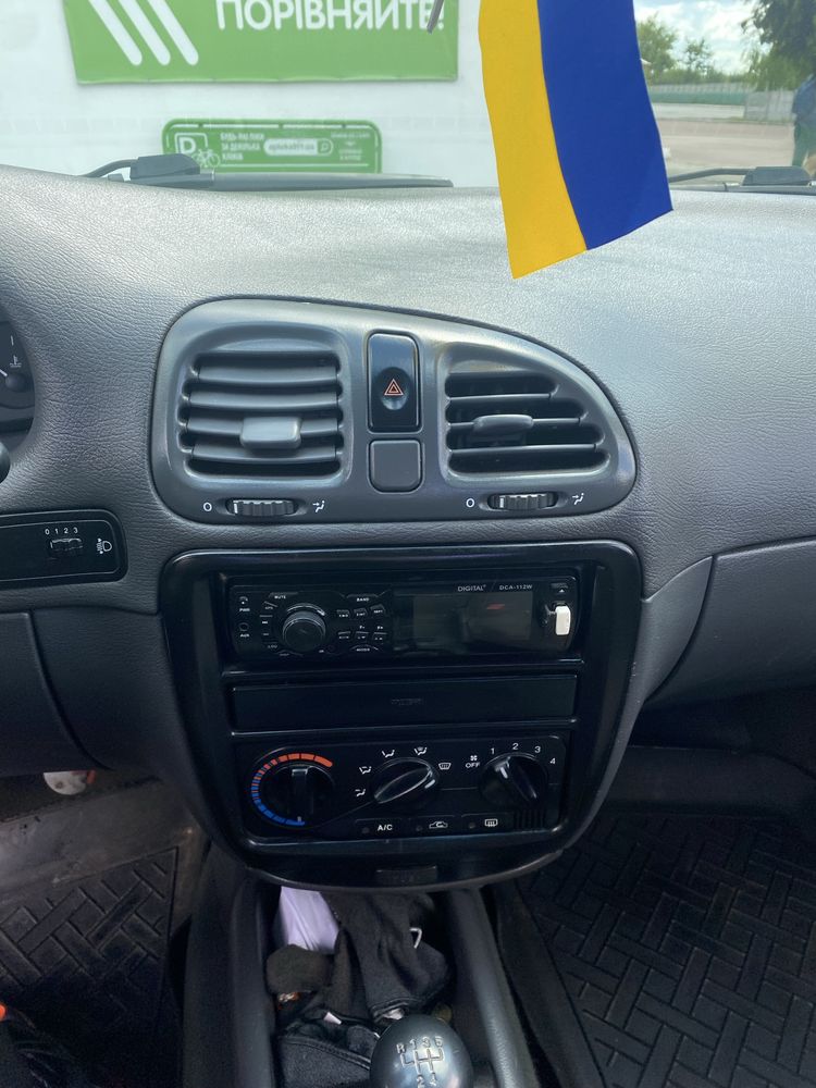 Daewoo Nubira j100 1998 рік
