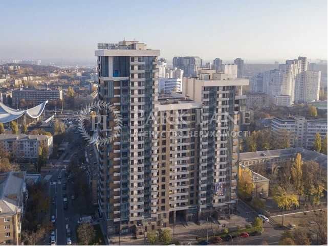 Richmond. Маккейна, 26. 2 паркомісця,кладовка,буд.матеріали. Генератор