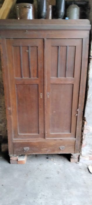 Stare szafy powojennej