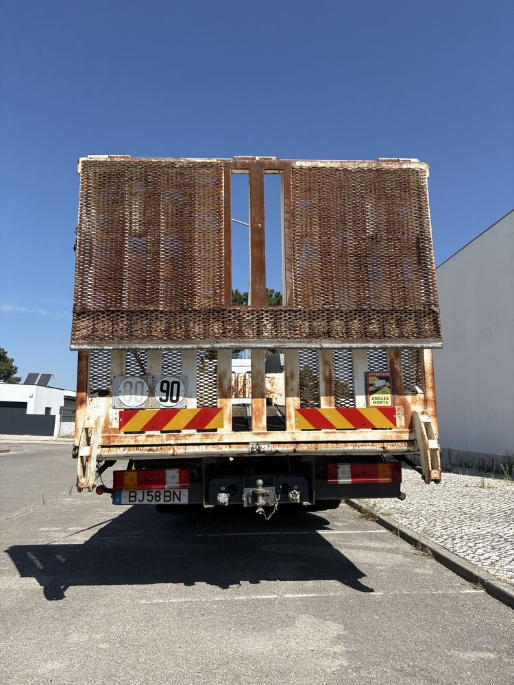 PORTA MÁQUINAS 26 T, com Guincho 20T e 9,50mts estrado