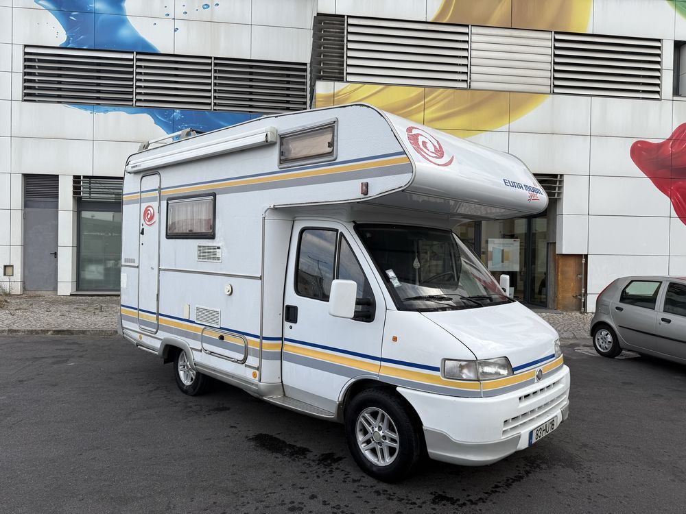 Fiat ducato 2.5 Eura mobil Sport 6lugares totalmente equipada