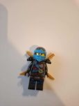 Minifigurka ninjago Nya
