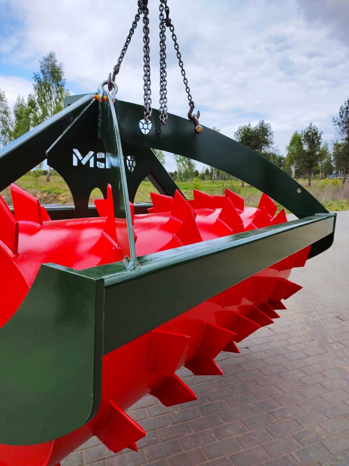 Wał do kiszonki wał do pryzm  Aerator Meadow RCM