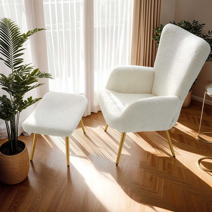 Fotel Hygge Bouclé kremowy/złoty Ze stołkiem OUTLET