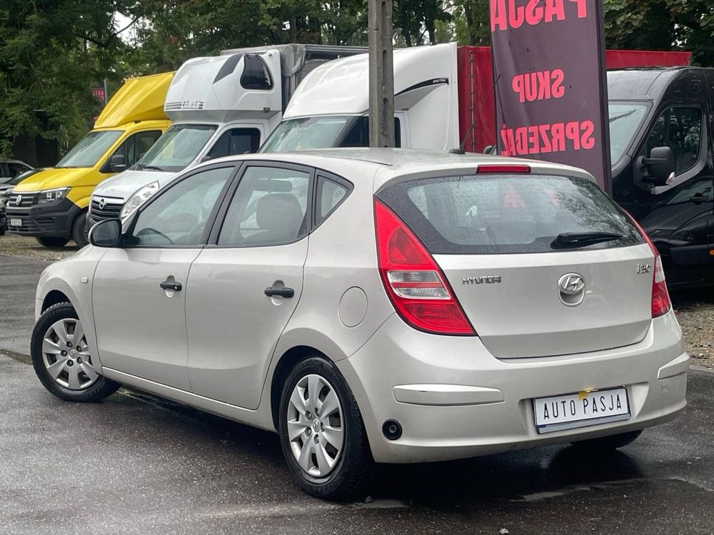 Hyundai i30 1.4LPG**Maly przebieg**Zadbany stan**Klima**Zamiana**