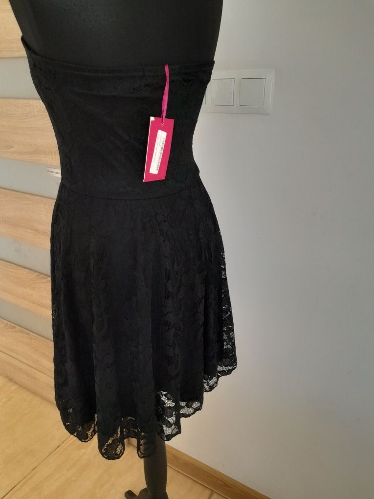 Czarna koronkowa sukienka S M 36 38 beż ramiączek