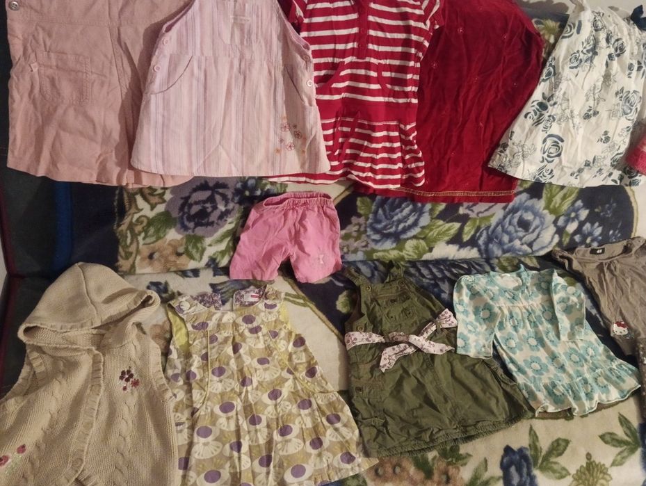 Ubranka r 80 dziewczęce zestaw