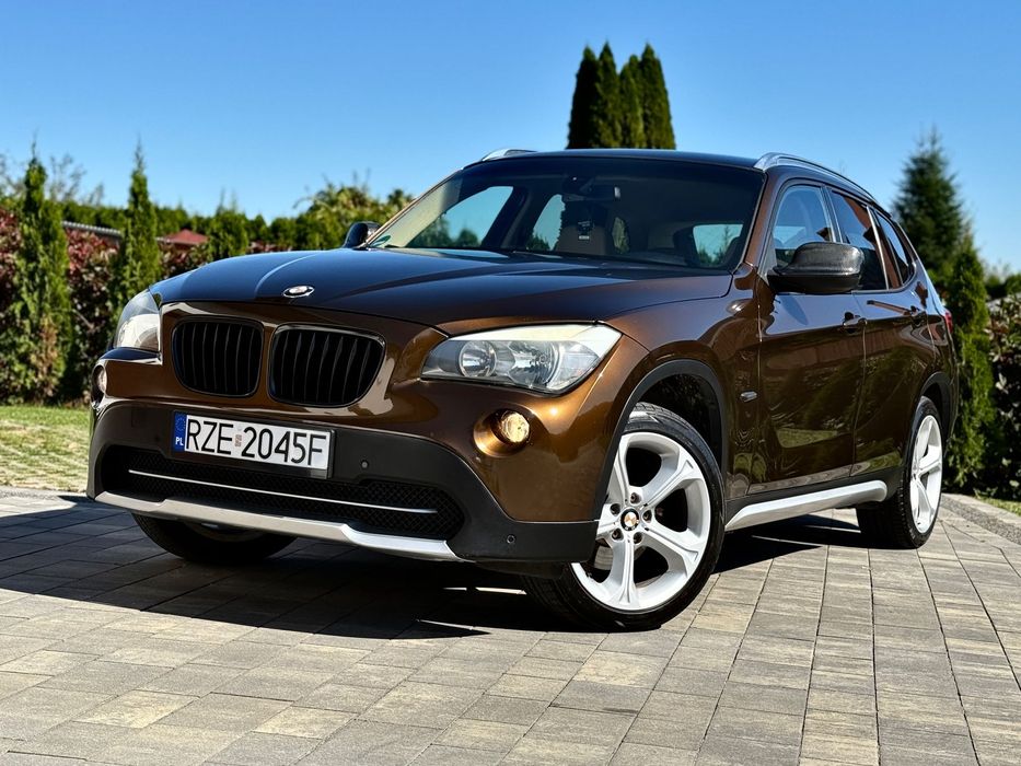 BMW X1 XDRIVE 4x4 Alu 18 PDCx2 piękny Kolor Jasna skóra Polecam
