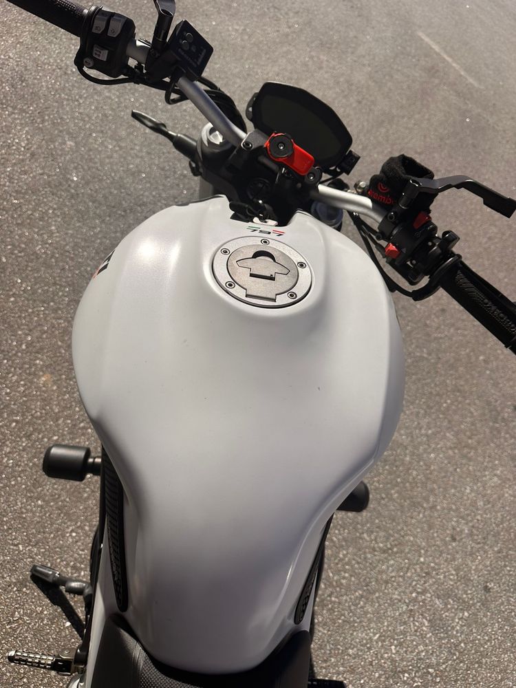 Ducati Monster 797