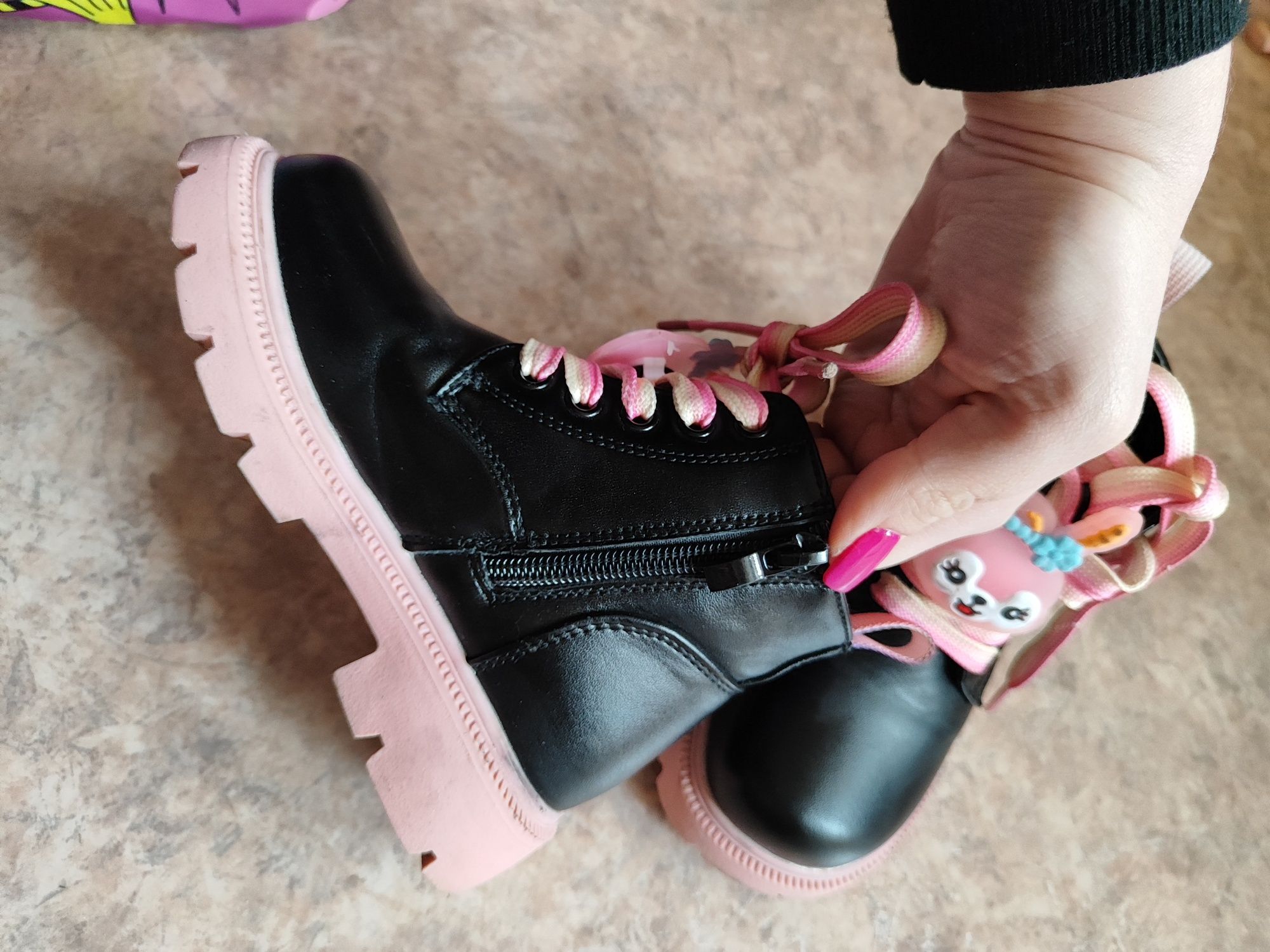 Взуття для дівчинки. Весняне взуття. Ботинки для девочки.