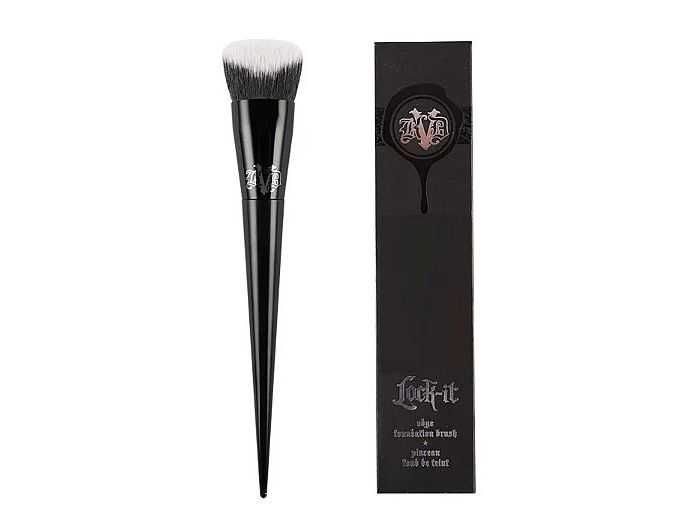 Pędzel do makijażu KAT VON D #10 EDGE FOUNDATION