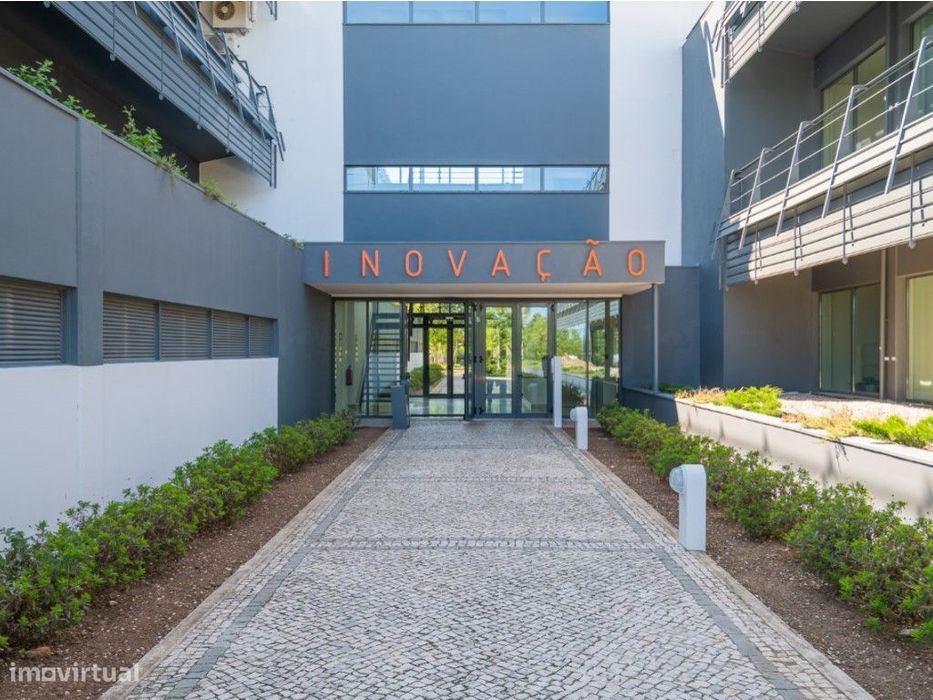 OFERTA DE PERIODO DE CARÊNCIA! Excelente estado! Empreendimento de ...