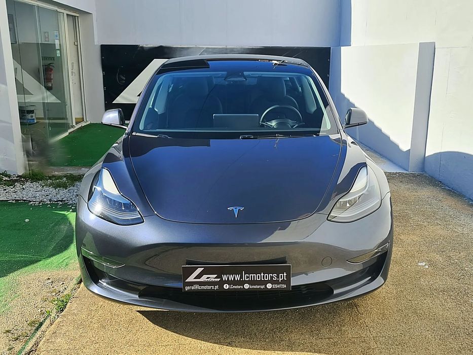 Tesla Model 3 Long Range AWD Dual Motor