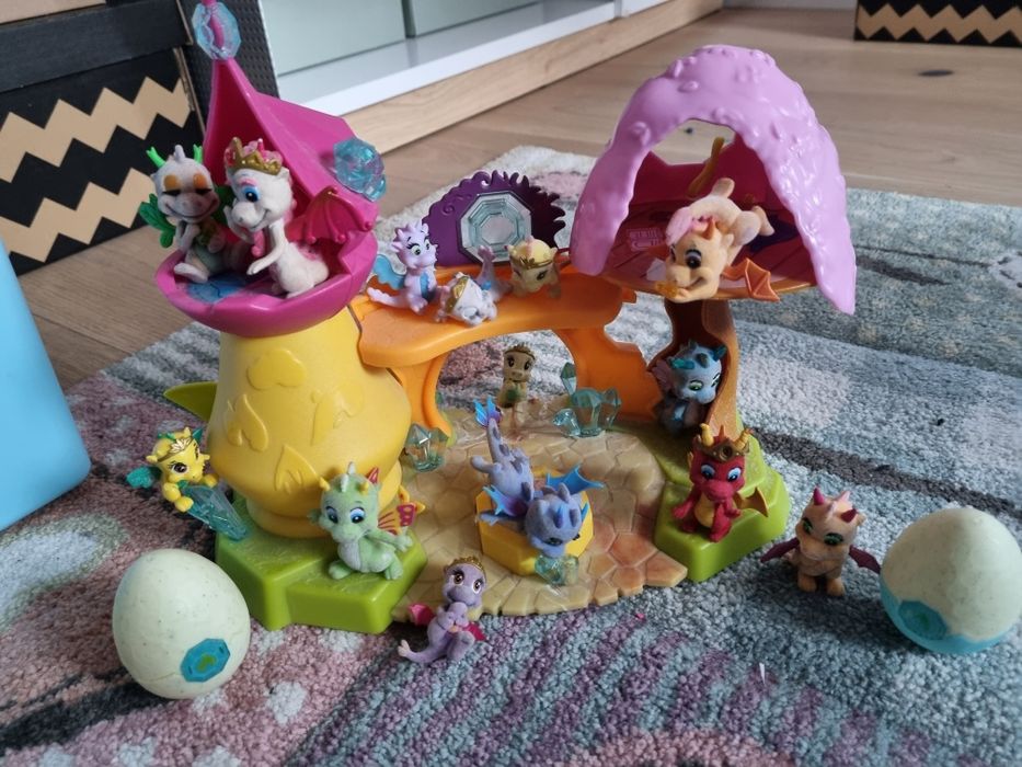 Kryształowy Zamek Zafiras Smoki