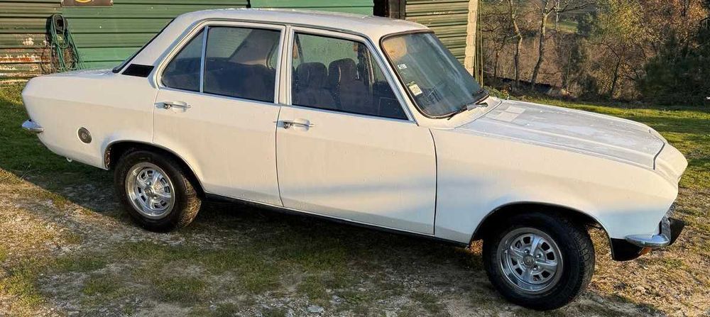 Opel Ascona 1.2 clássico