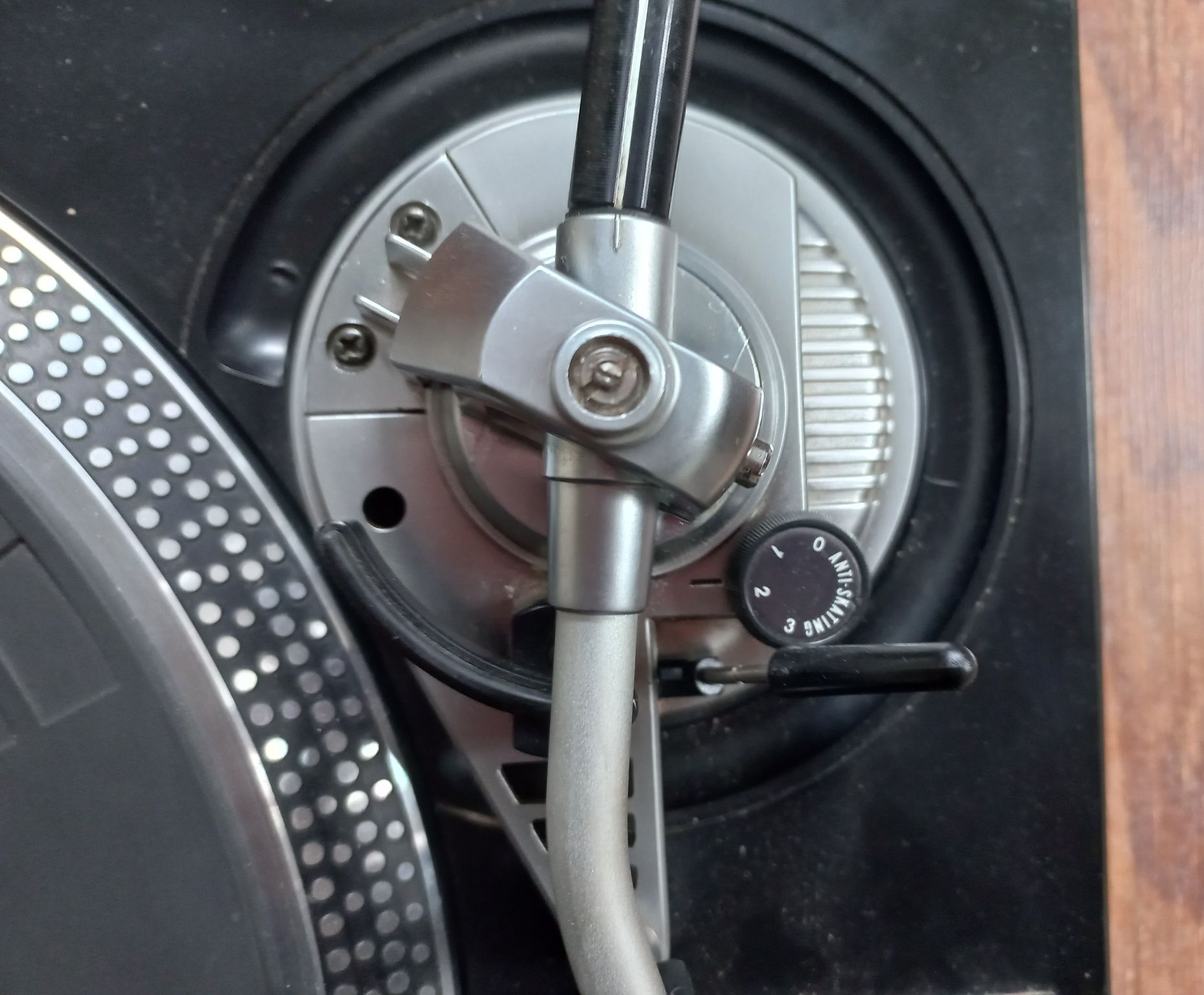 Adapter HTE, model: HT-910Q