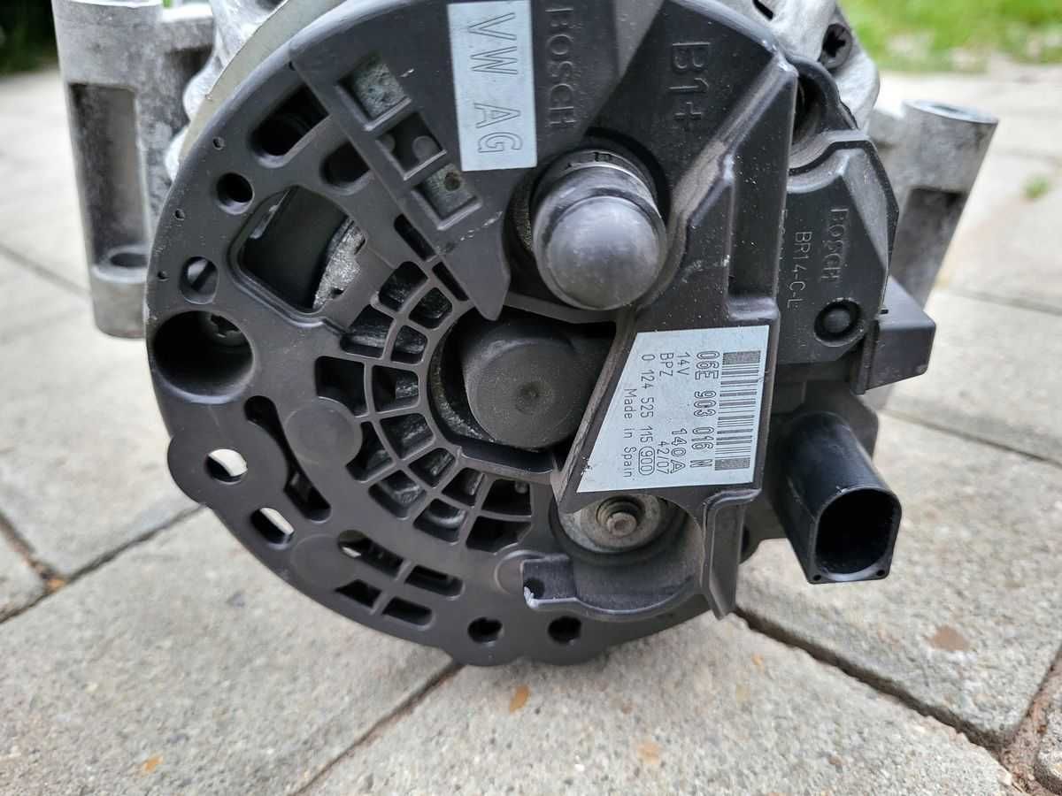 Alternator AUDI A4 B8 , A5 8T 3,2 FSI - CALA 140A .