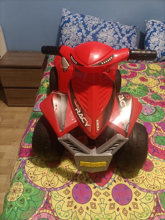 Vendo moto 4 eléctrica