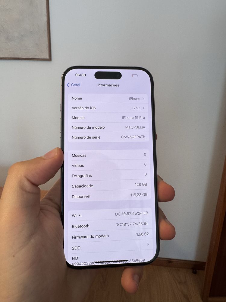 iPhone 15 pro como novo