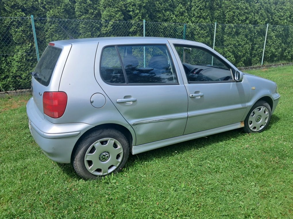 Volkswagen Polo 1.4B