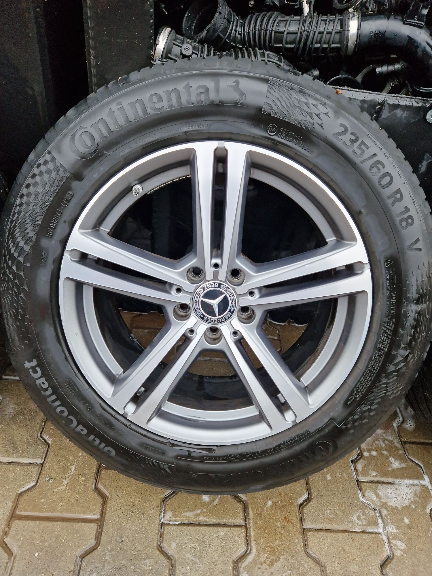 Oryginalne Koła Mercedes-Benz GLC AMG W253 235/60R18 Lato/zima 23r.