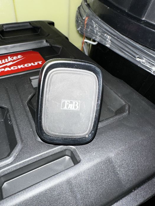 Suporte magnético de telemovel para carro - oferta