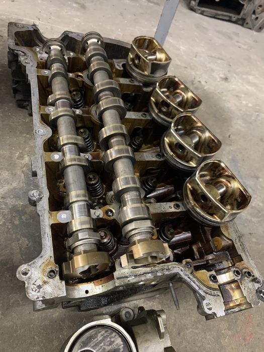 EP6 mini bmw блок колінвал розборка маслонасос розпредвал поршень r56