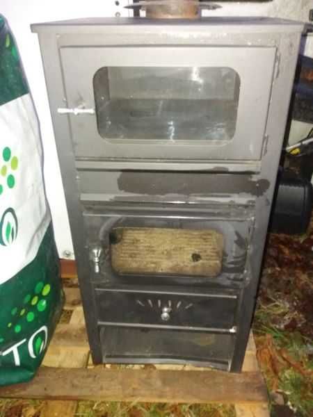Piece kominkowy z piekarnikiem i wymiennikiem ciepłej wody 1350 zł
