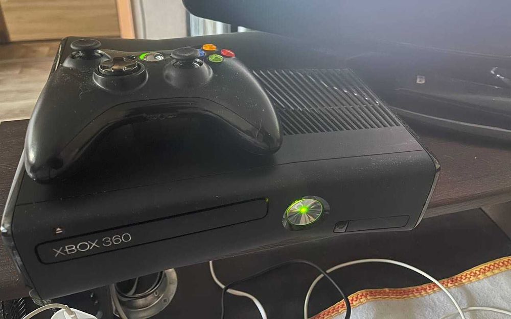 Xbox 360 slim 320gb