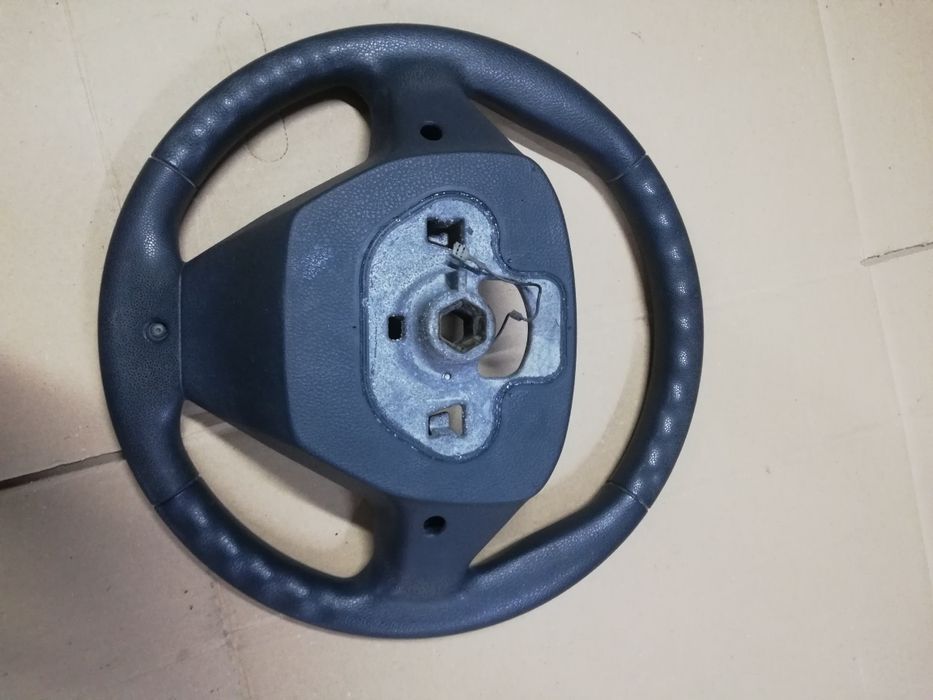 Kierownica Ford Fiesta Mk7 VII ładna niski przebieg