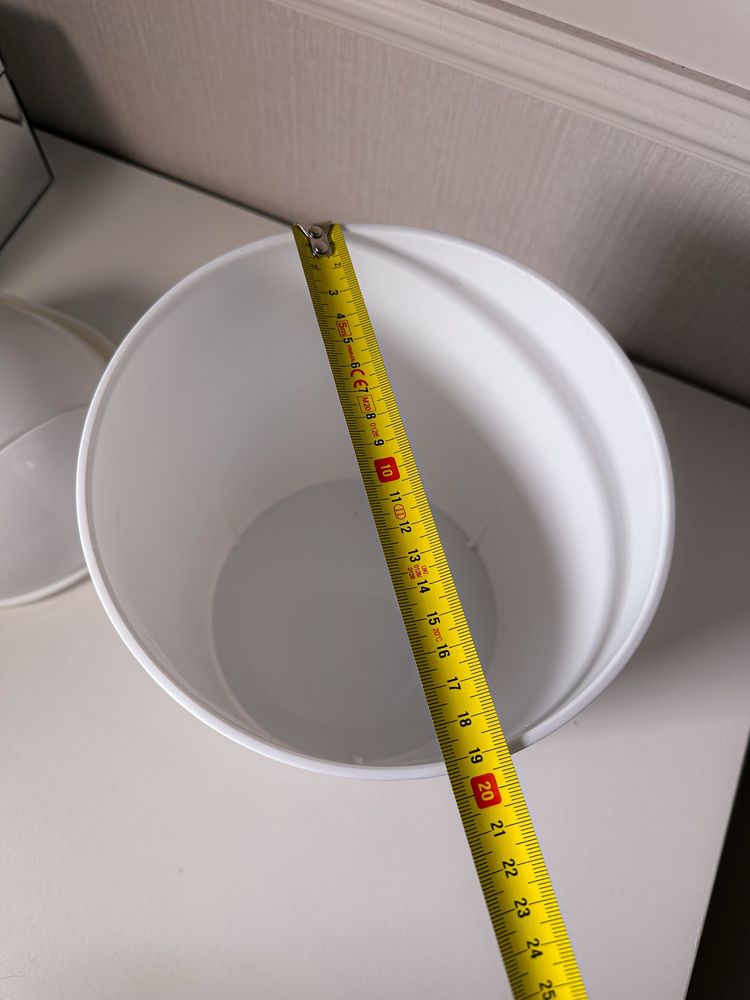 Kosz na śmieci mały biały 30cm