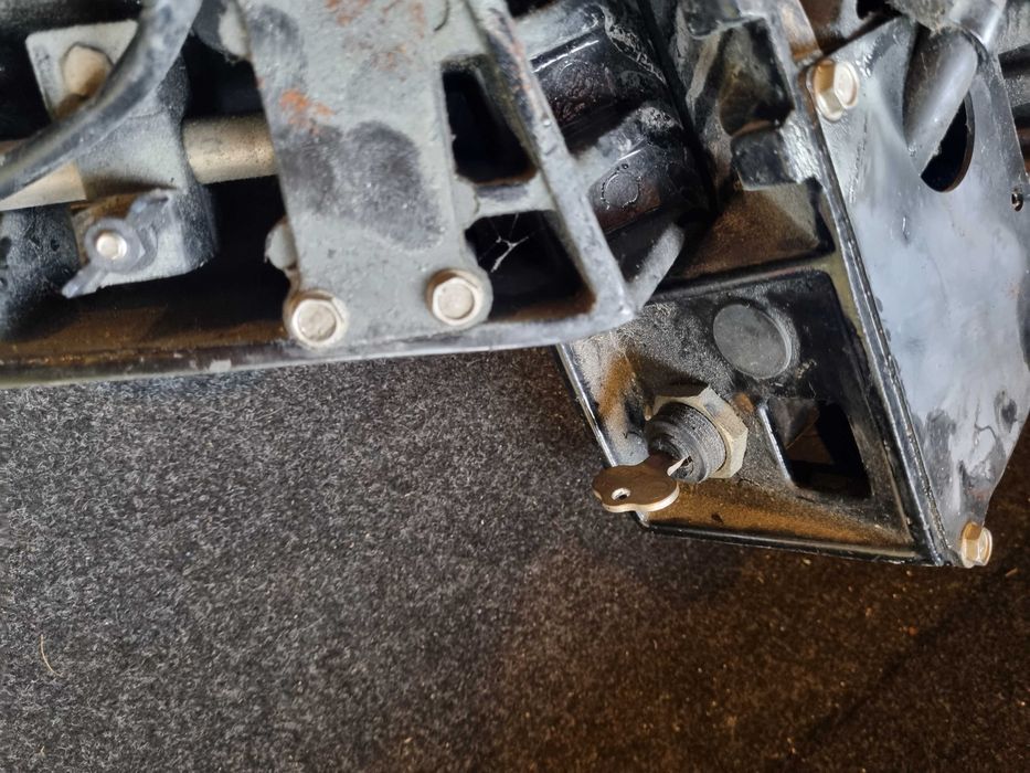 Mercury 75 90 KM rumpel sterowanie silnik zaburtowy