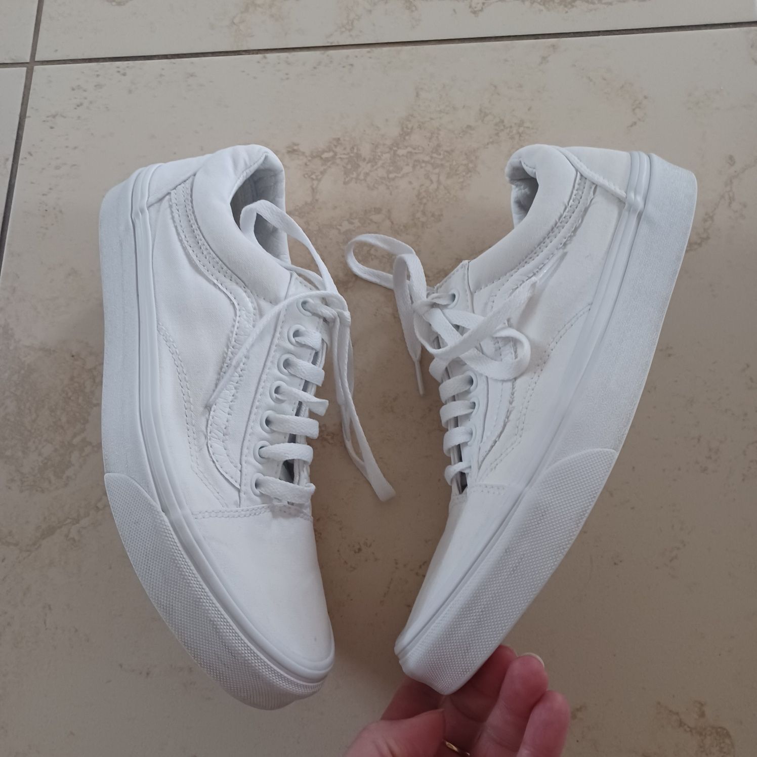 Trampki VANS OLD SKOOL oryginalne białe 40,5/26 cm