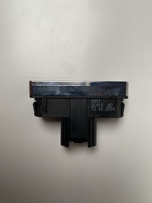 Кнопки керування підігрівом скла, аварійки, ESP для Ford Momdeo 4