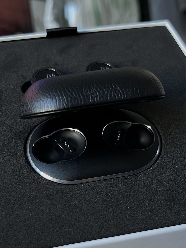 Sluchawki Bang&Olufsen e8 3rd