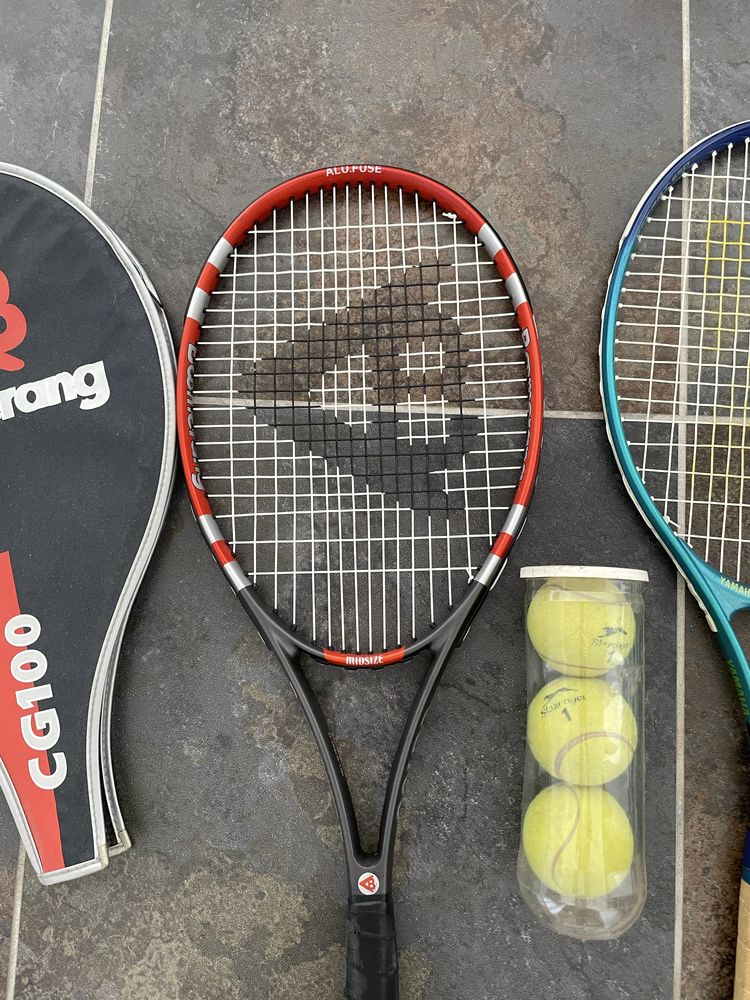 2 raquetes de tenis