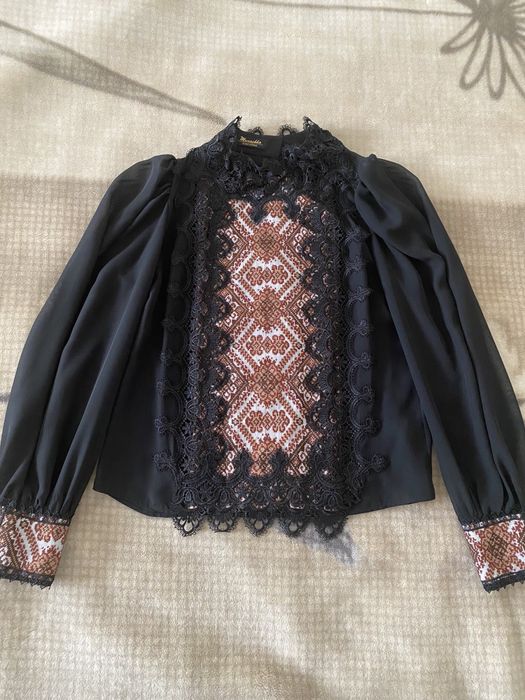 Вишивана сорочка