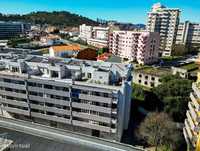 Apartamento T3 Com Terraço Em  São Vitor