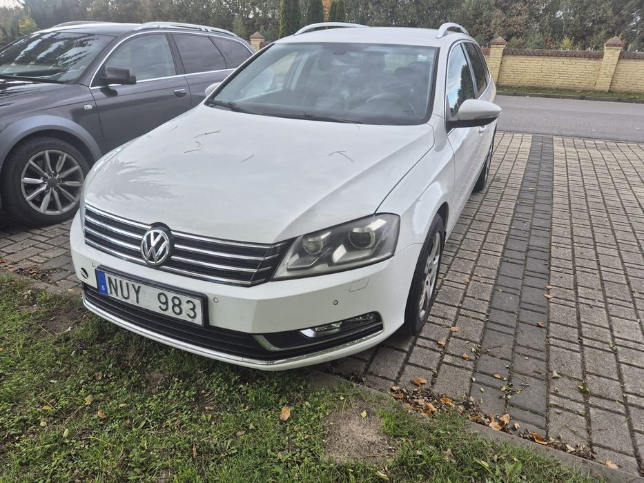 Passat Highline 2.0 Diesel 2013 Manual uszkodozony silnik CFFB