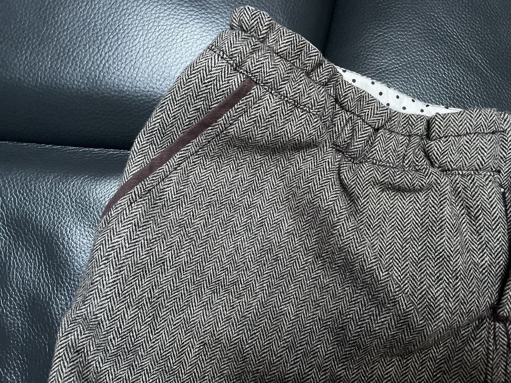 Krotkie spodenki marki Bershka rozkiar 36