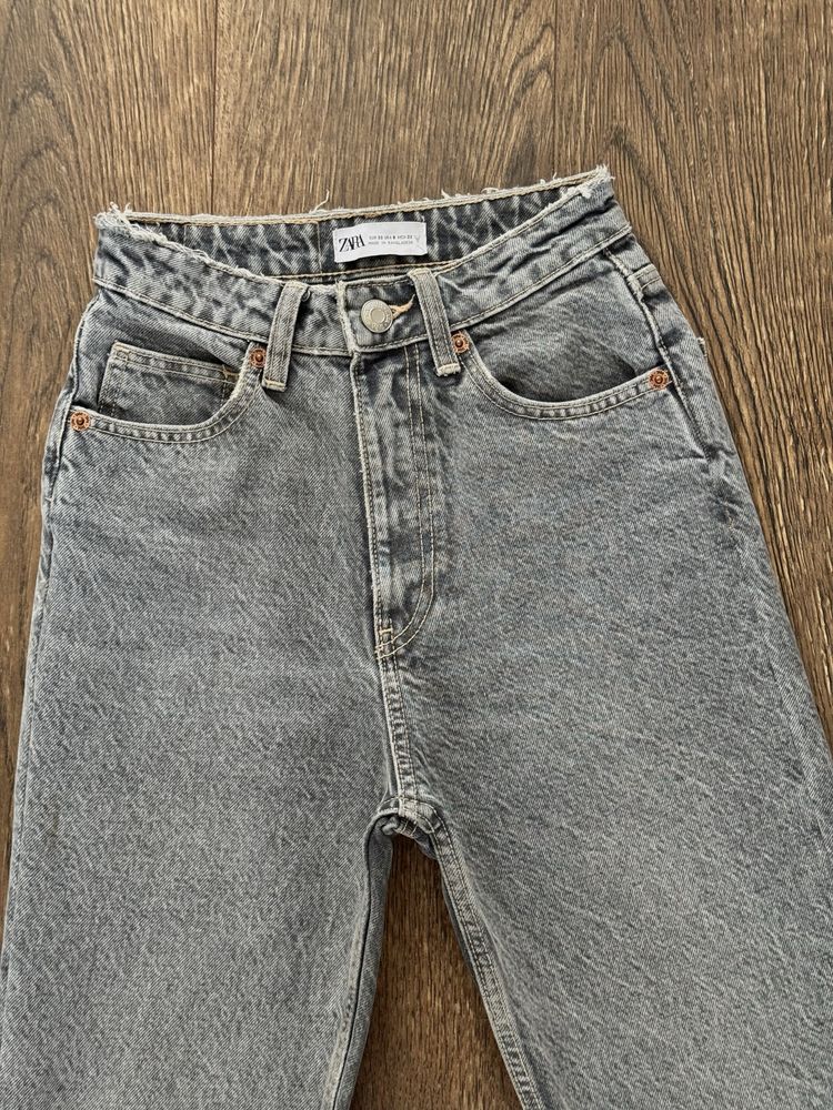 Джинси Zara 32 розмір