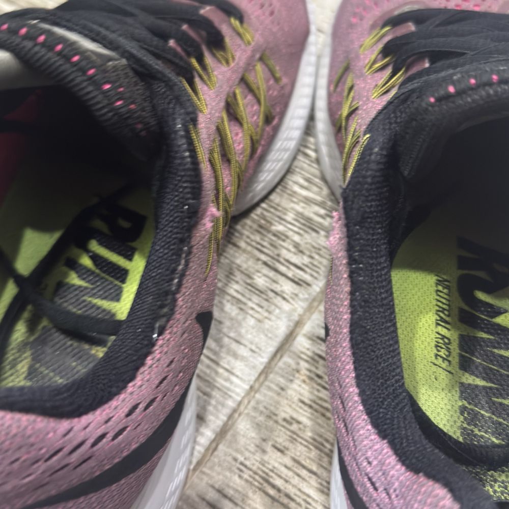Кросівки Nike Zoom Pegasus 32