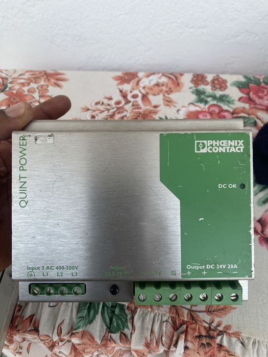 Vendo uma fonte de alimentacao -Quint-ps-3x400-500