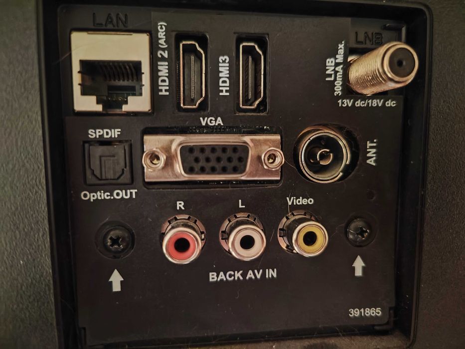 Телевізор Toshiba 32L2863DG