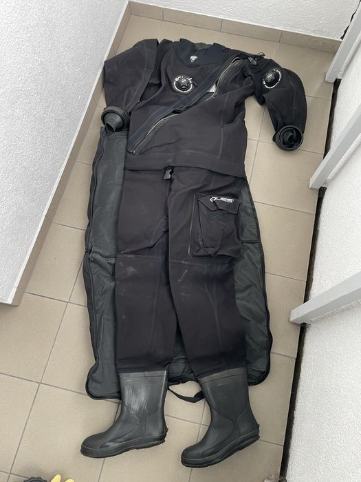 Suchy skafander Eques -Cordutech