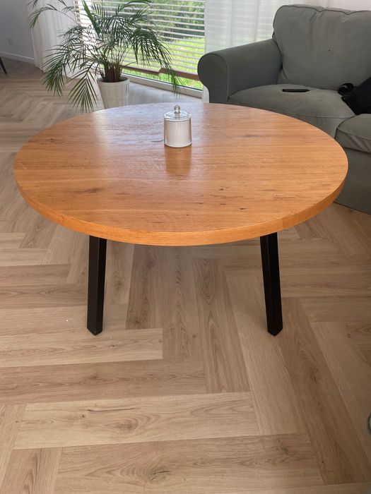 Okrągły Stolik kawowy Loft gruby blat dębowy fornir Stal Czarne nogi