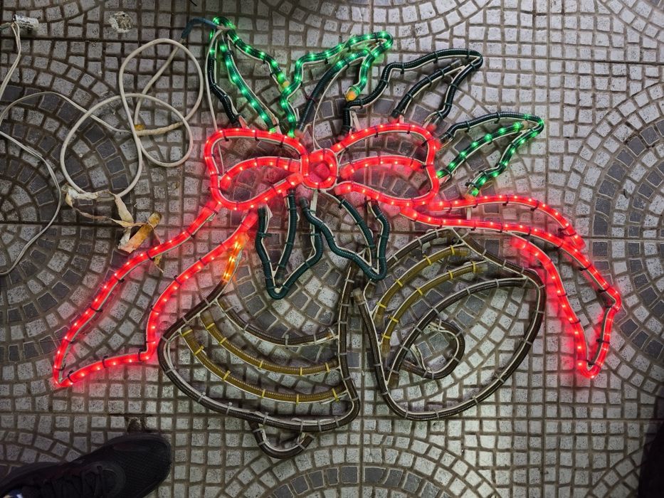 Sino Iluminação Natal Grande