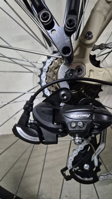 Bicicleta BTwin Original 700 nova