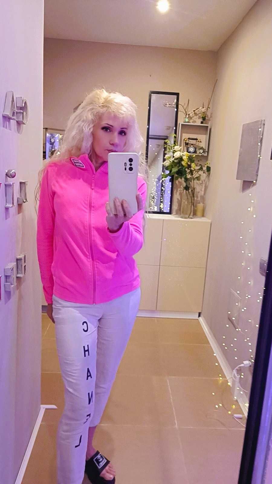 яркая кофта miu miu цвет звезды в шоке